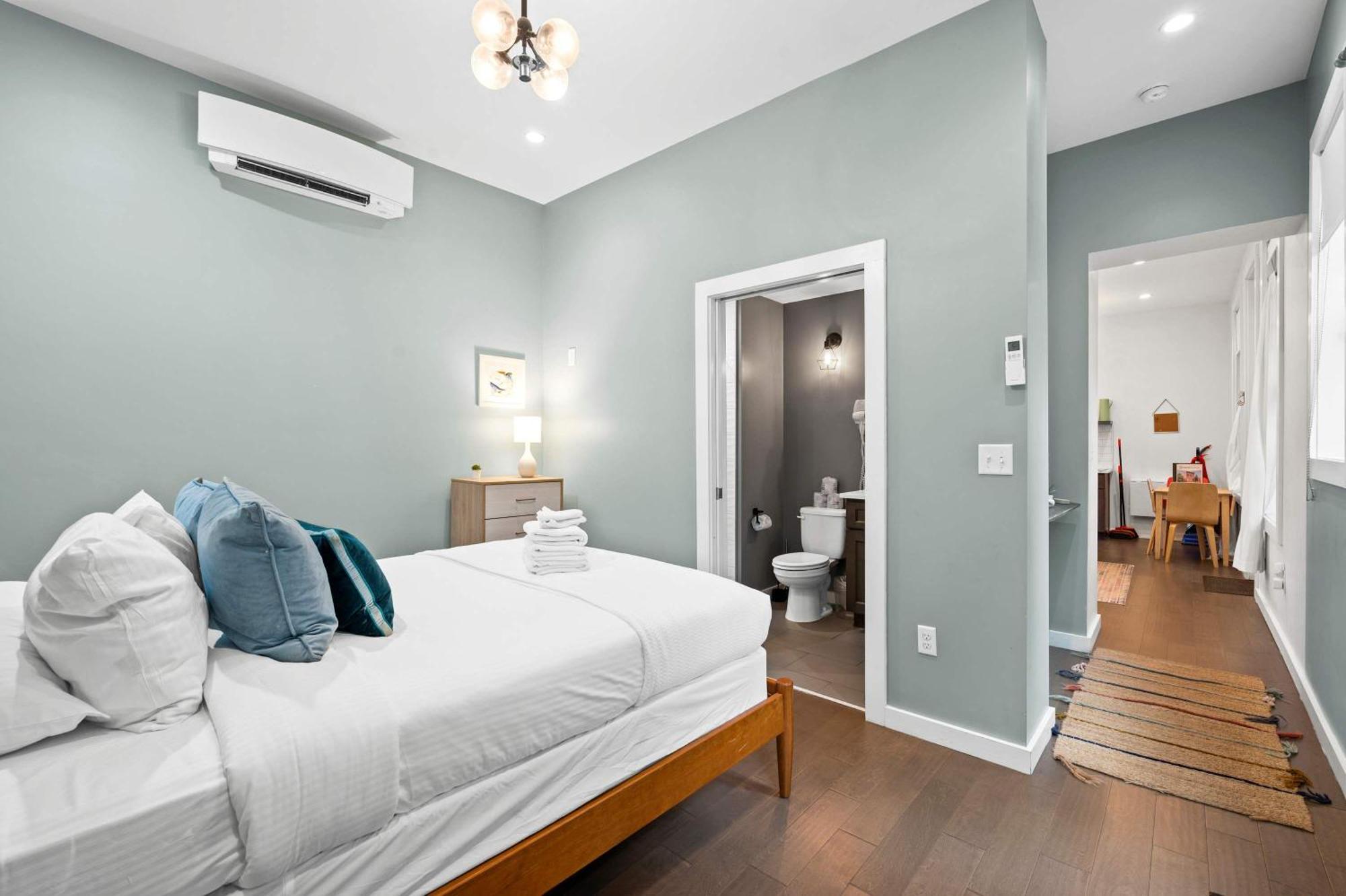 Neat Suites, The Baldwin Flatts Covington Ngoại thất bức ảnh