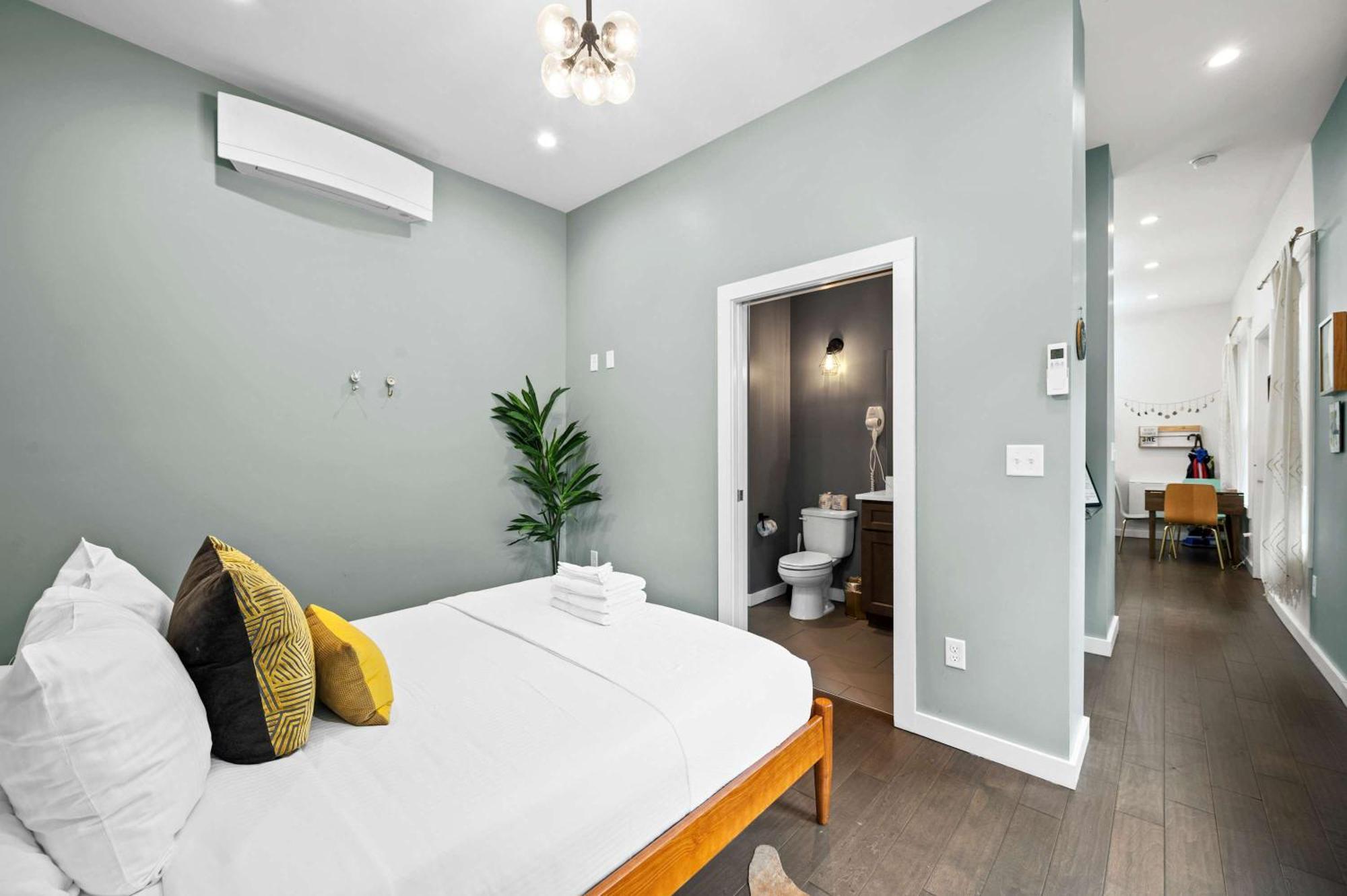 Neat Suites, The Baldwin Flatts Covington Ngoại thất bức ảnh